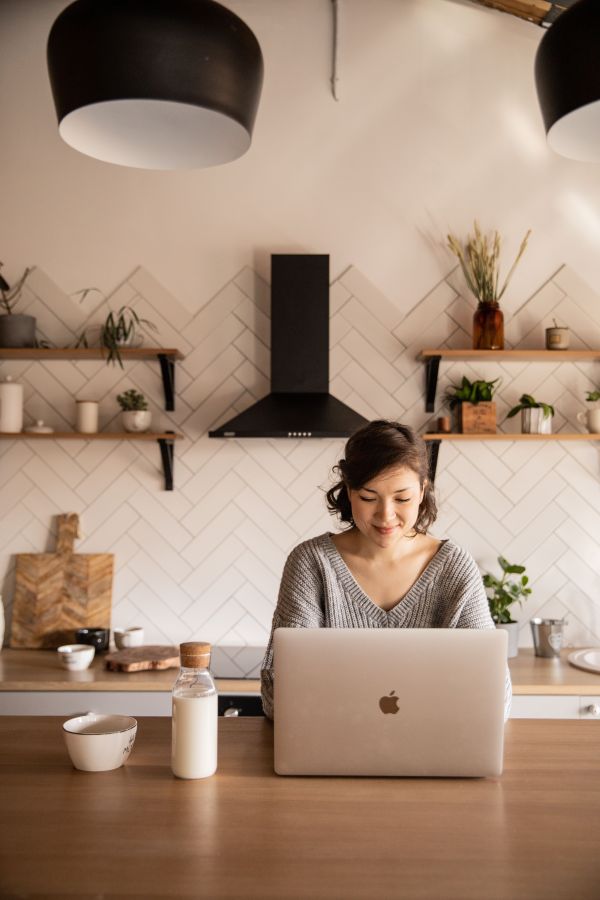 Quels sont les avantages des cours particuliers en distanciel ?